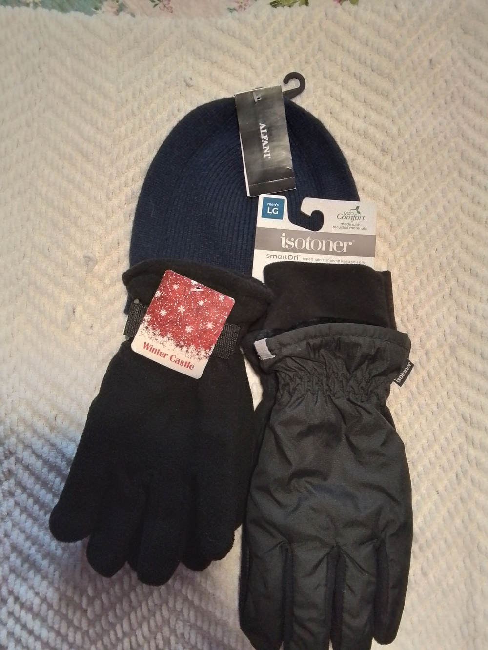 isotoner Black Gloves with Navy Knit Beanie